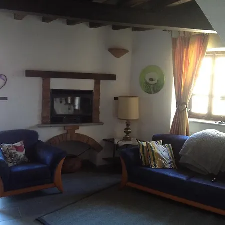 Altes Backhaus In Maranzana Tatil Evi *