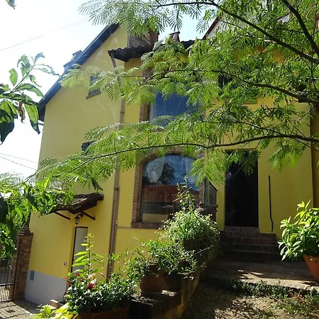 Altes Backhaus In Maranzana