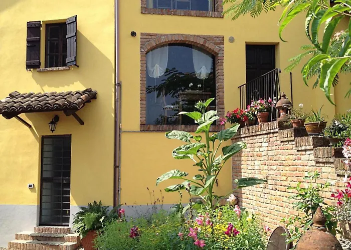 Altes Backhaus In Maranzana Mombaruzzo